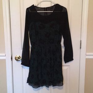 Jessica Simpson dark green printed dress